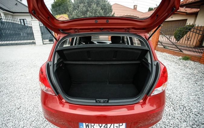 Hyundai i20 cena 25900 przebieg: 141000, rok produkcji 2013 z Radom małe 742